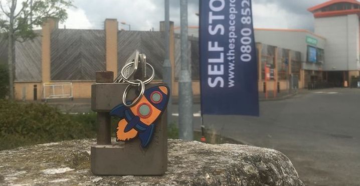secure padlock