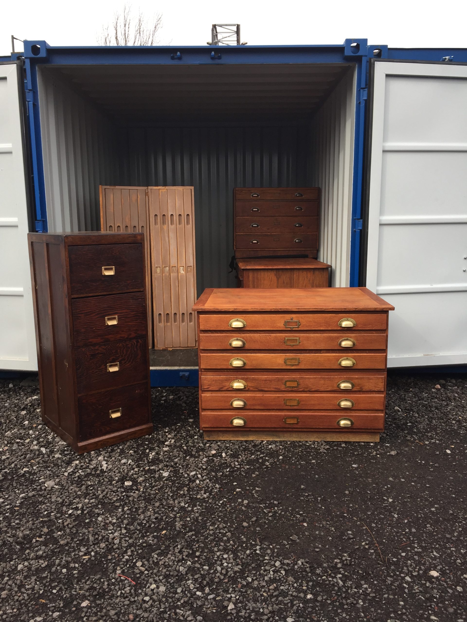 Self storage with big doors
